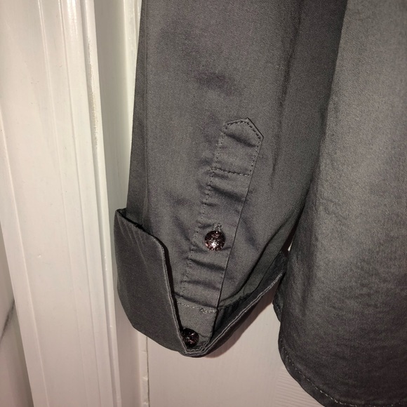 Gray button down blouse - Picture 5 of 6